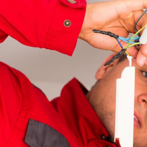 SGS 提醒您：LED 光源控制裝置檢驗新制已於 116 年3月17日上路，建議業者盡速因應